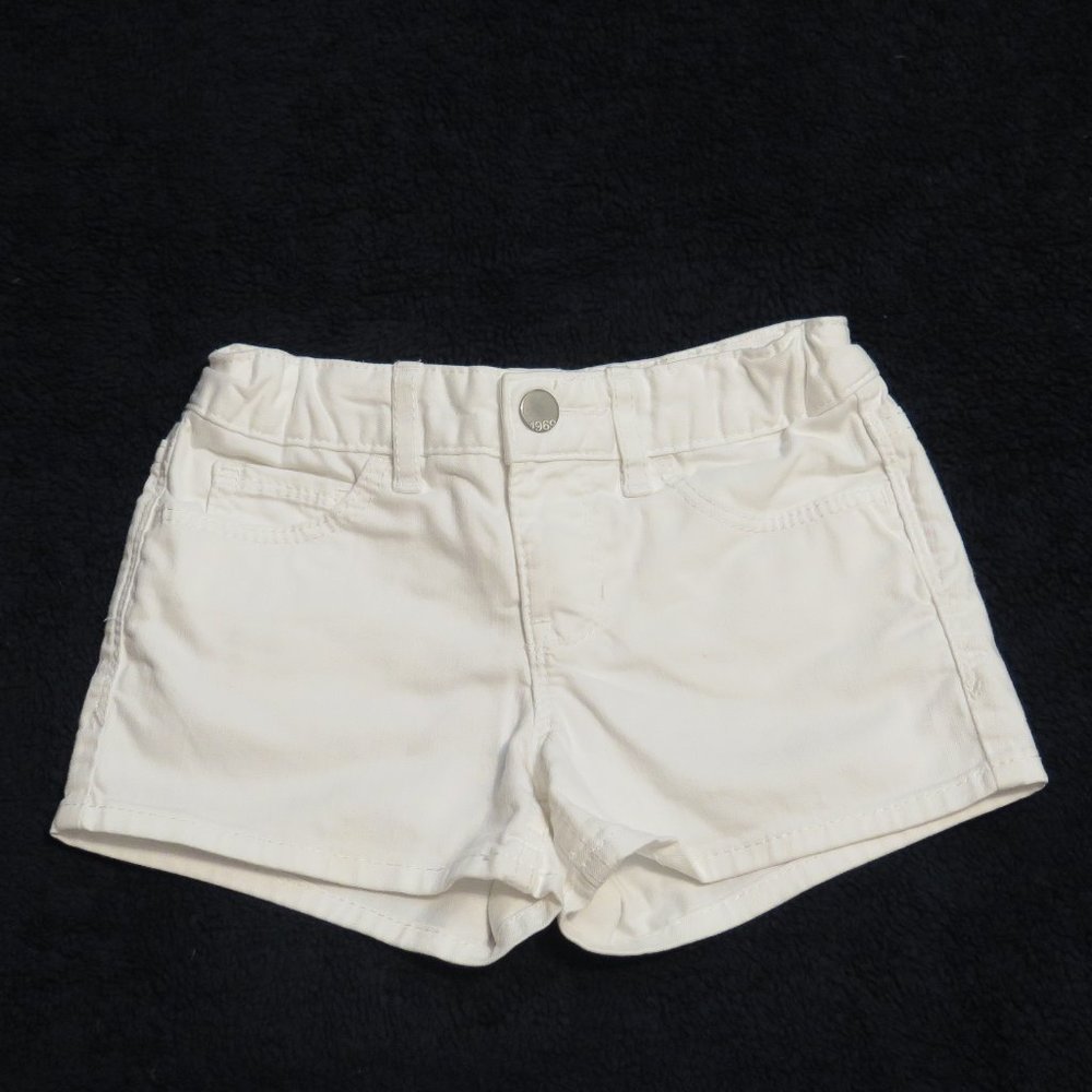 GAP Girls (7 years) white 1969 Shorts - Like New